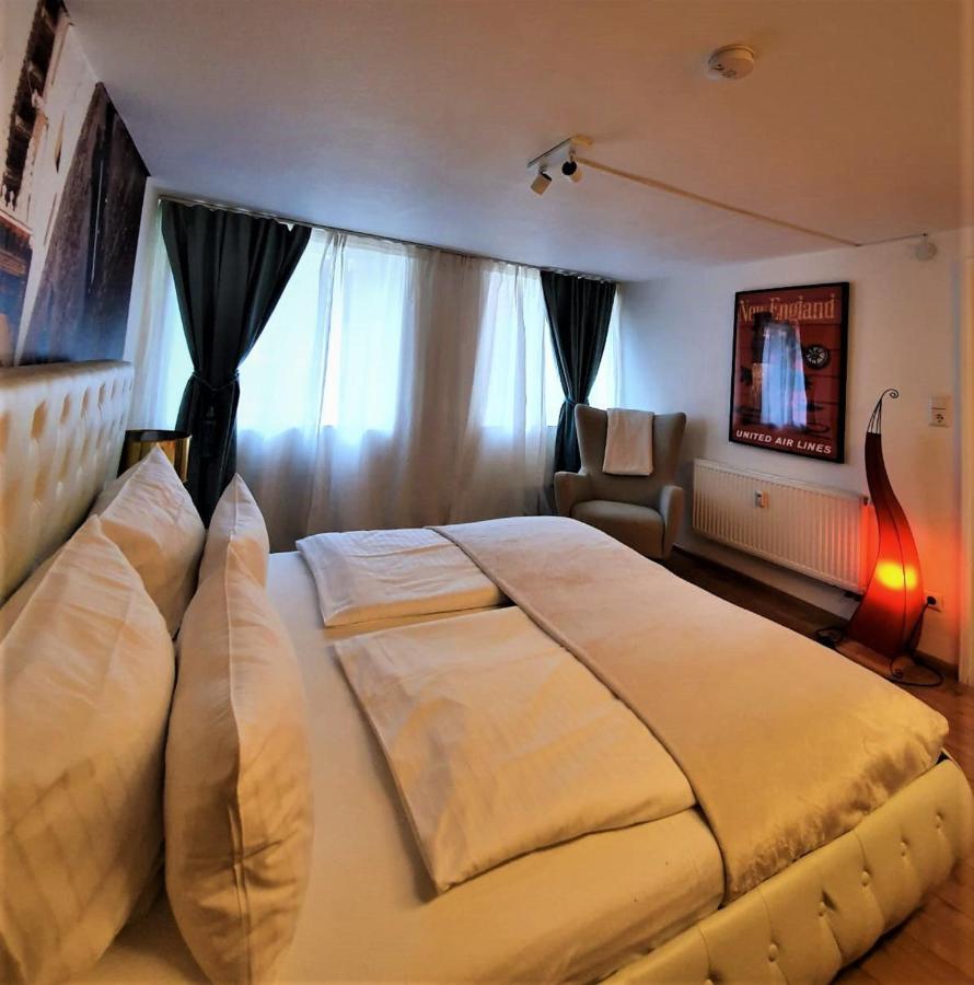 Design Apartment Barcelonanights Freiburg Bagian luar foto